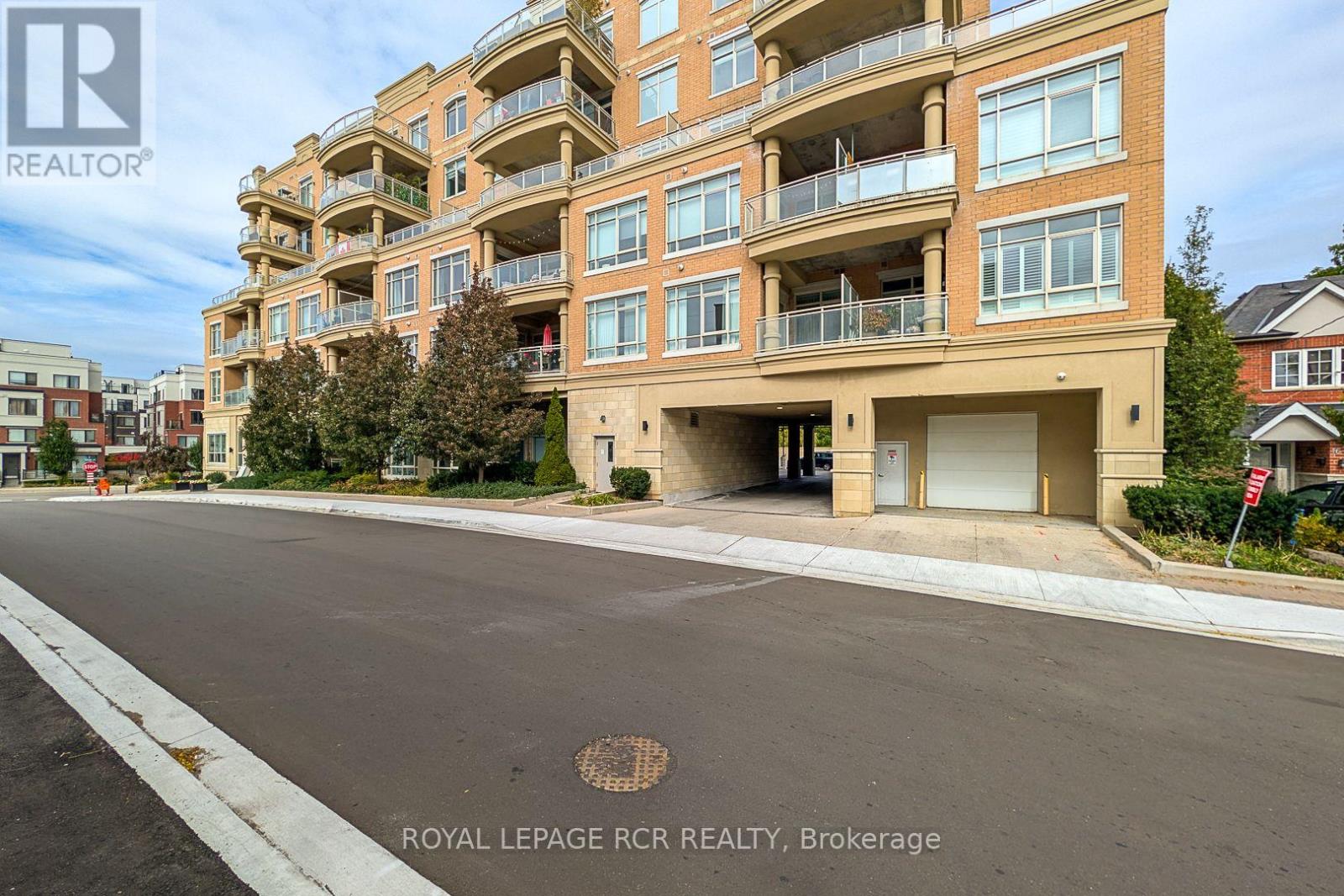 707 - 15277 Yonge Street, Aurora, Ontario  L4G 1Y3 - Photo 2 - N13868074