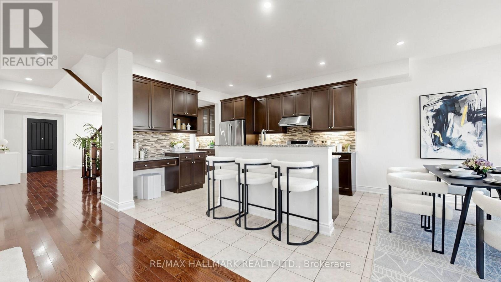 6 Tentone Court, Richmond Hill, Ontario  L4S 0E2 - Photo 10 - N13868124