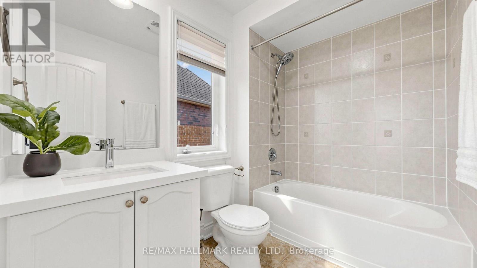 6 Tentone Court, Richmond Hill, Ontario  L4S 0E2 - Photo 33 - N13868124