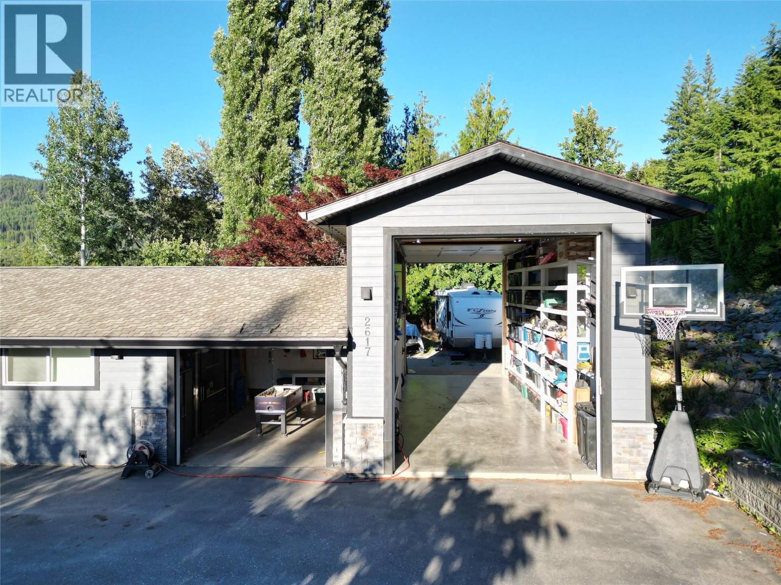 2617 Mountview Drive