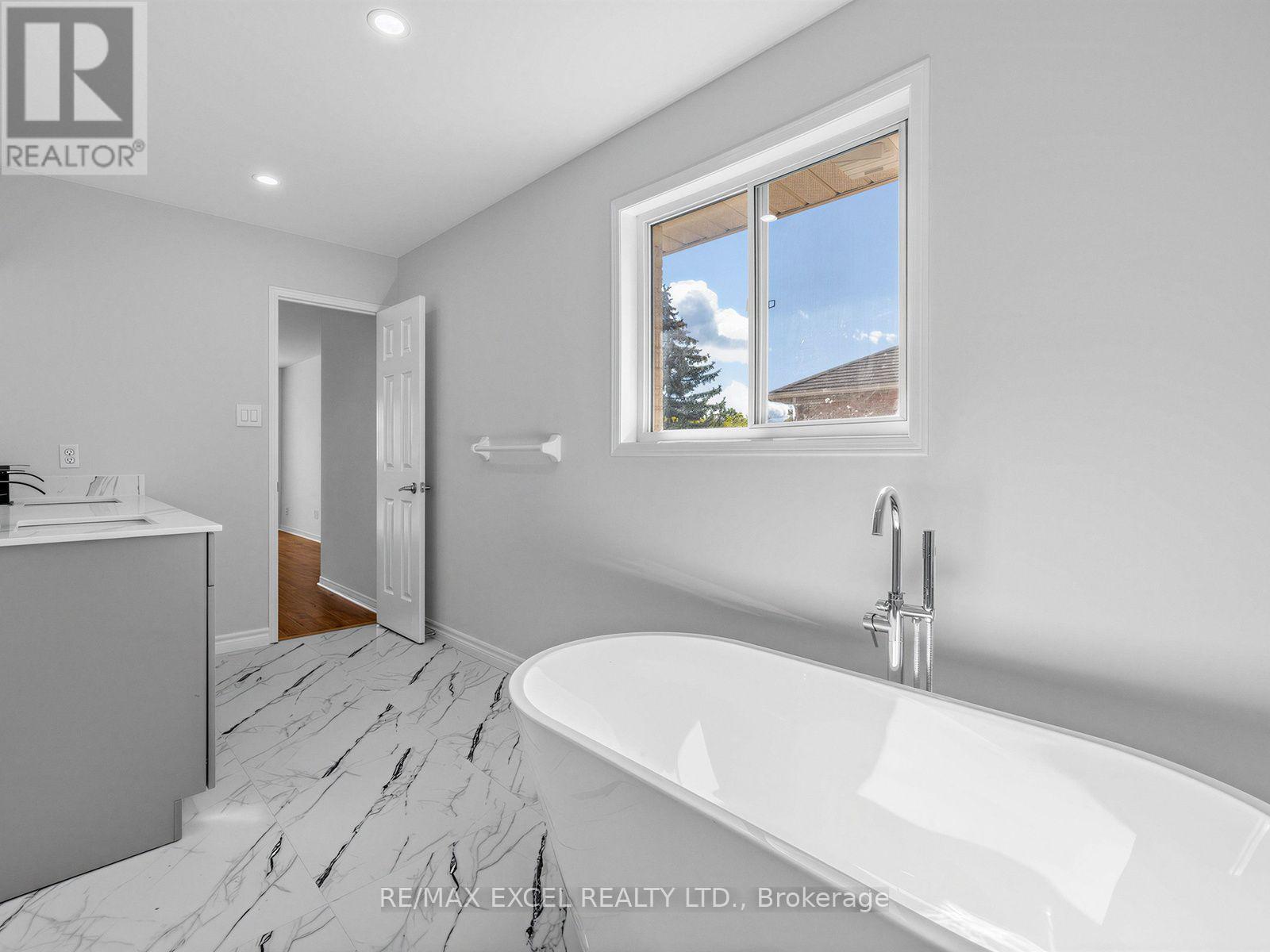 396 Cundles Road W, Barrie (Northwest), Ontario  L4N 7C7 - Photo 27 - S13868162