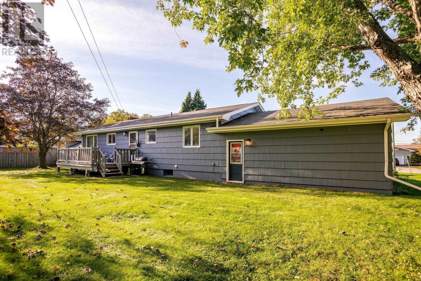 3 Ferguson Avenue, Stratford, Prince Edward Island  C1B 1B6 - Photo 39 - 202625278
