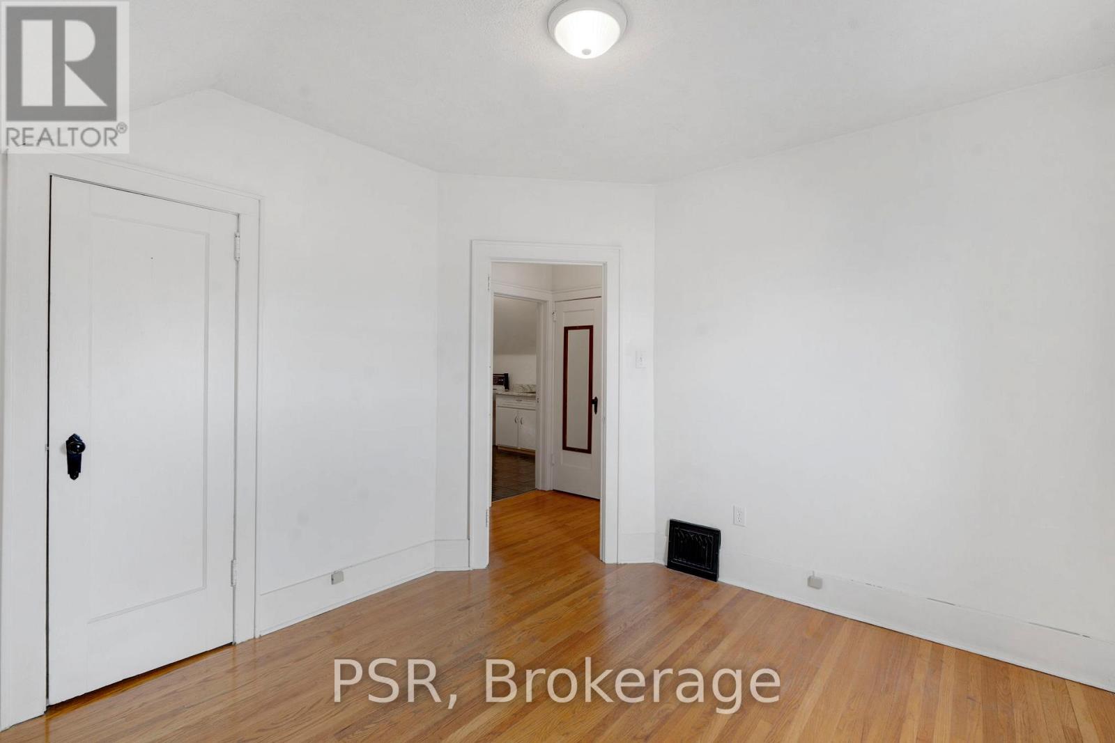 381 Victoria Street N, Kitchener, Ontario  N2H 5E4 - Photo 15 - X13868102