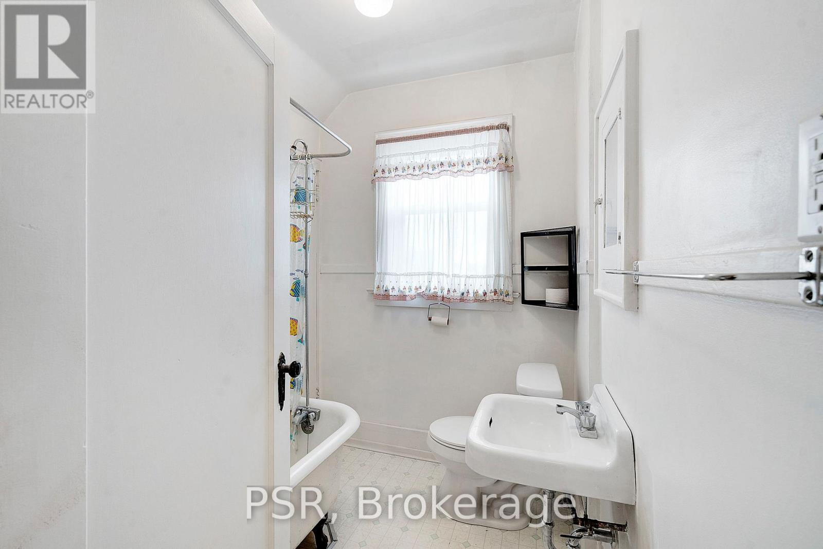 381 Victoria Street N, Kitchener, Ontario  N2H 5E4 - Photo 20 - X13868102