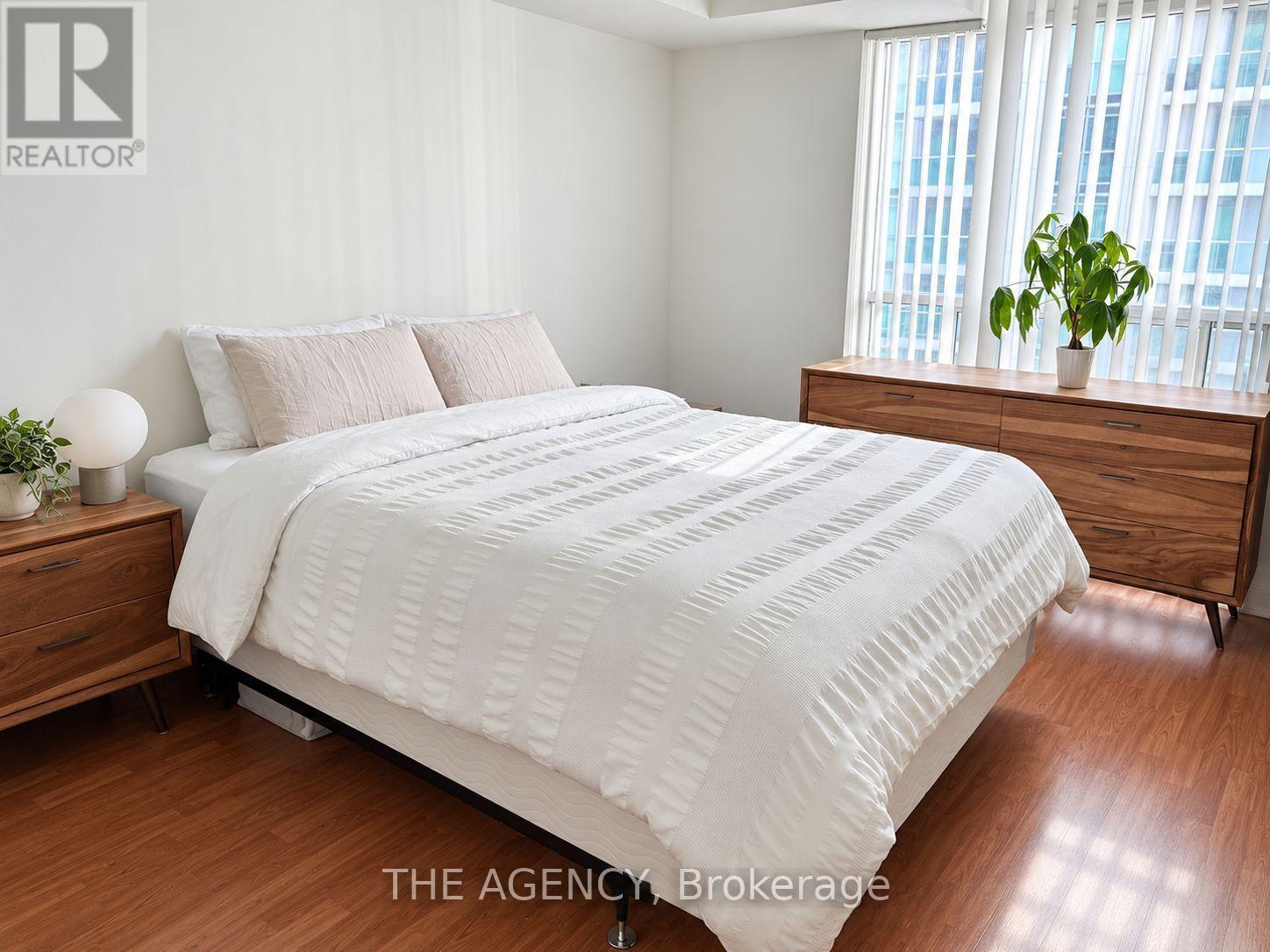 1711 - 35 Bales Avenue, Toronto, Ontario  M2N 4S9 - Photo 3 - C13862320
