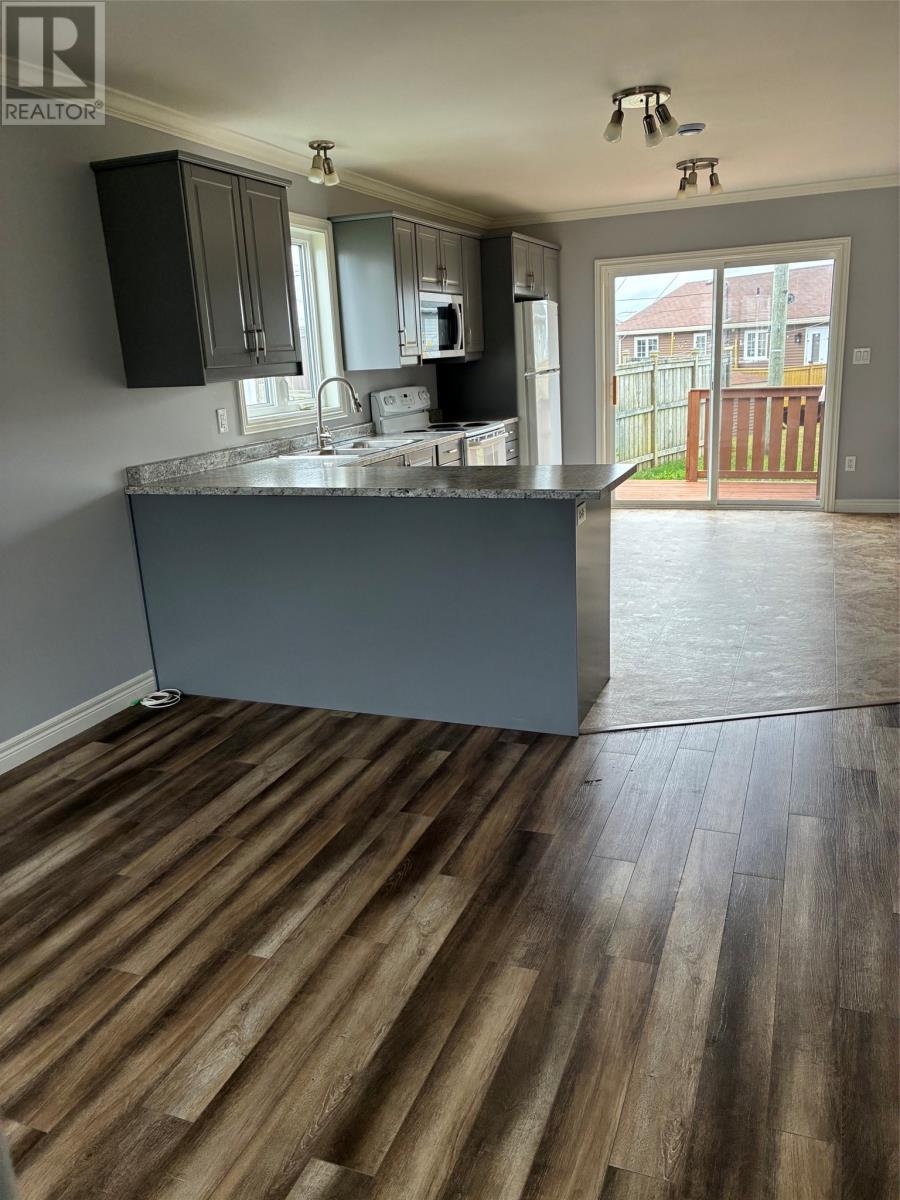 29 Brodie Street, Mt Pearl — photo 8