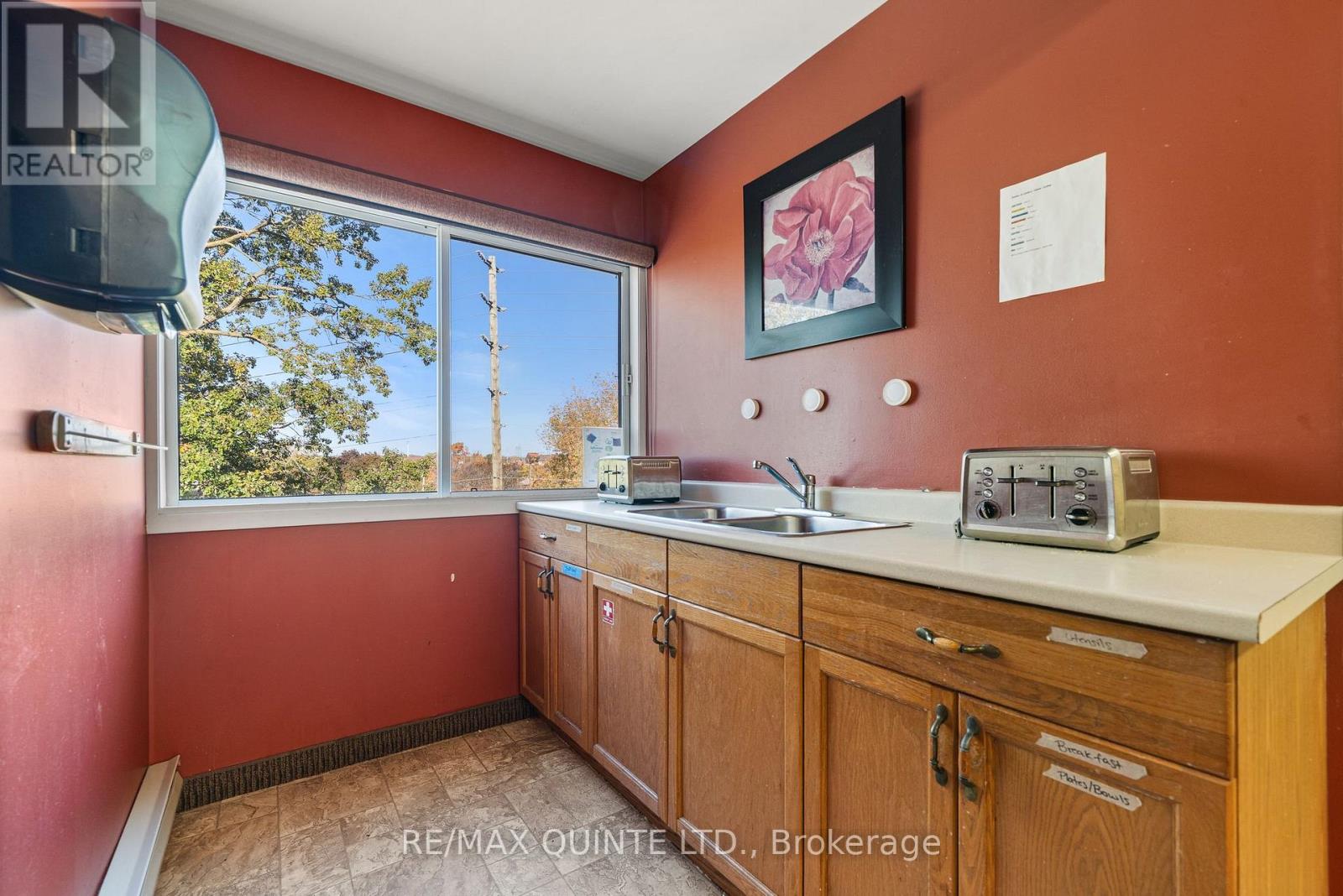 72 Orchard Drive, Belleville, Ontario  K8P 2K7 - Photo 17 - X13868356