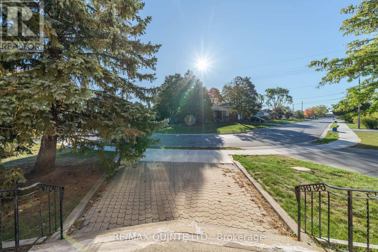 72 Orchard Drive, Belleville, Ontario  K8P 2K7 - Photo 6 - X13868356
