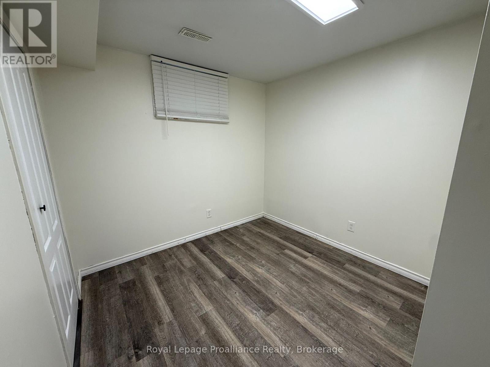Lower Unit - 939 Dainard Drive, Peterborough, Ontario  K9K 2A7 - Photo 7 - X13868360