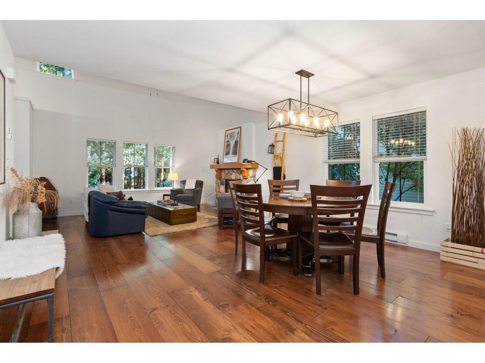 1825 MOSSY GREEN WAY|Cultus Lake South
