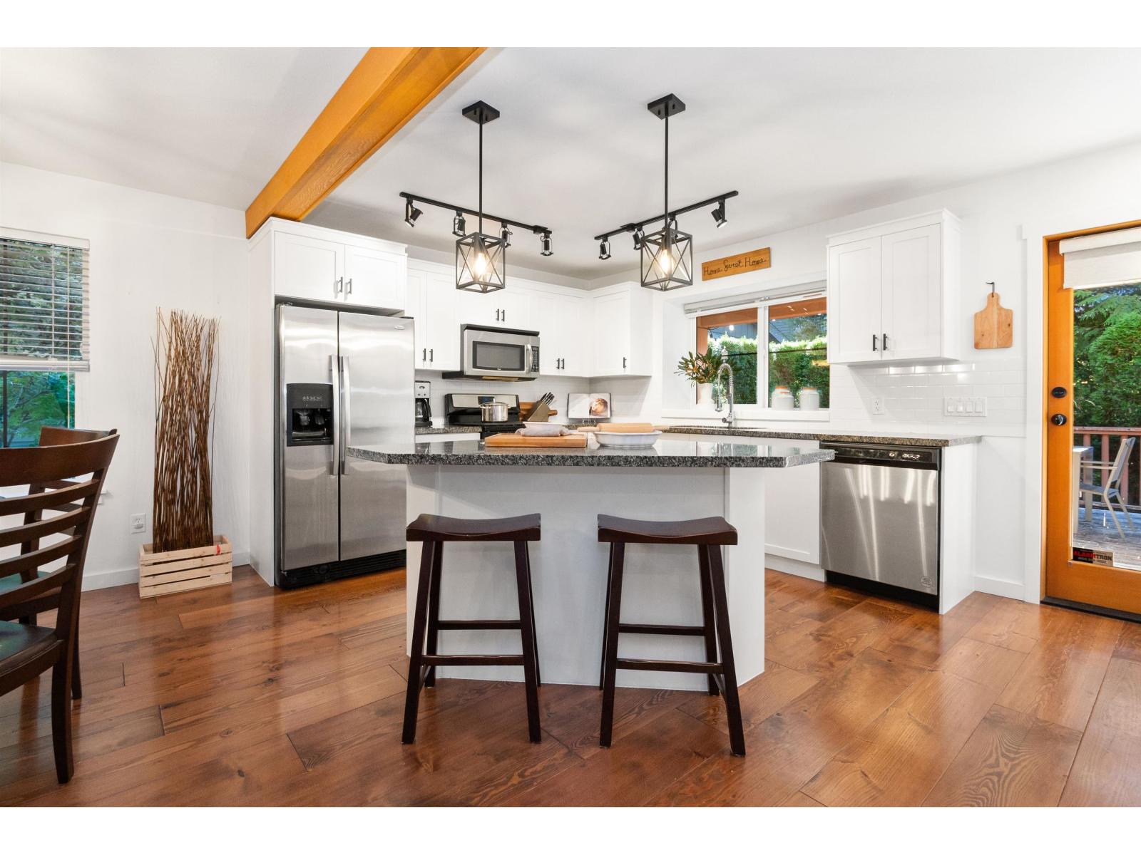1825 MOSSY GREEN WAY|Cultus Lake South