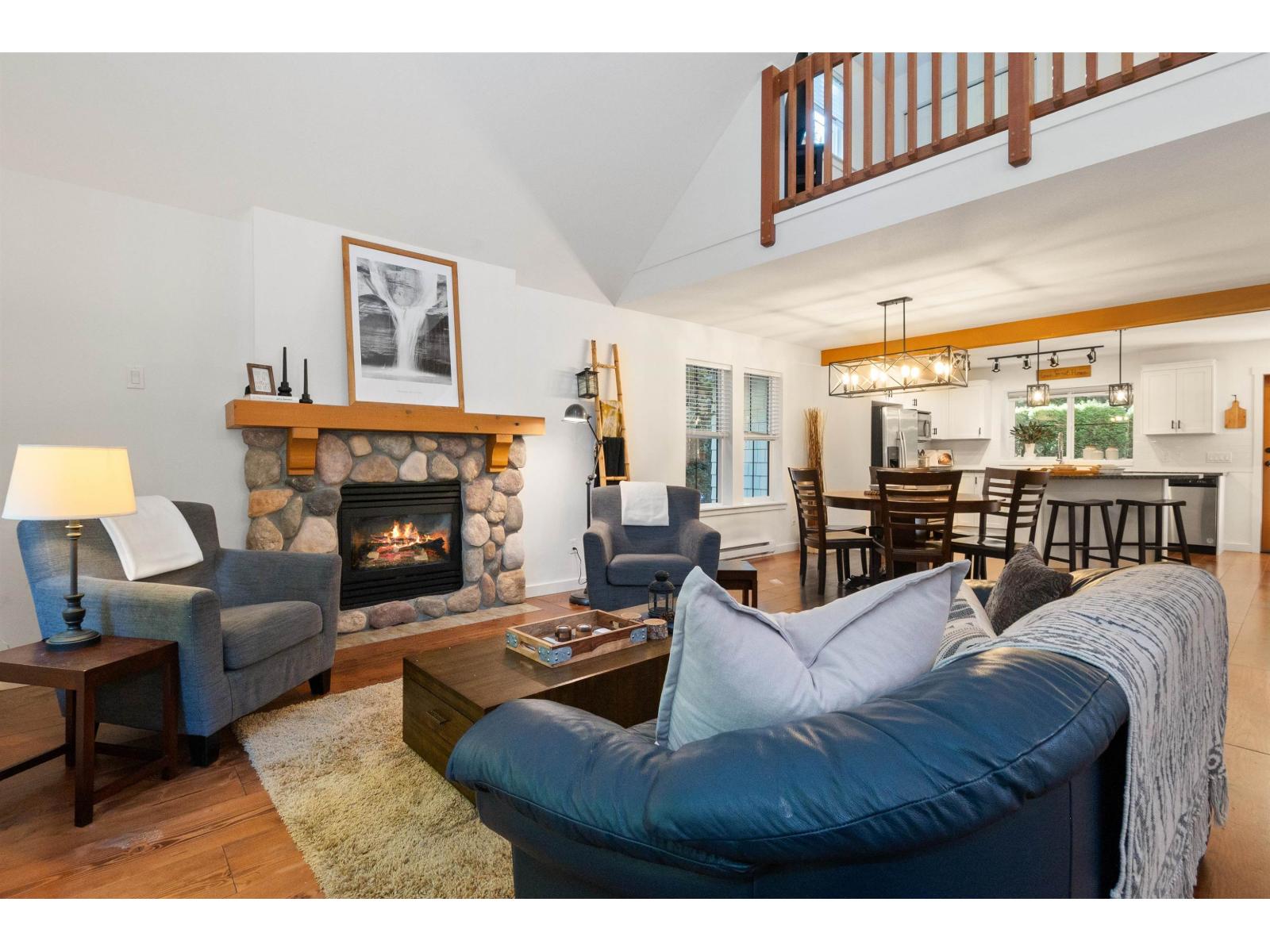 1825 MOSSY GREEN WAY|Cultus Lake South