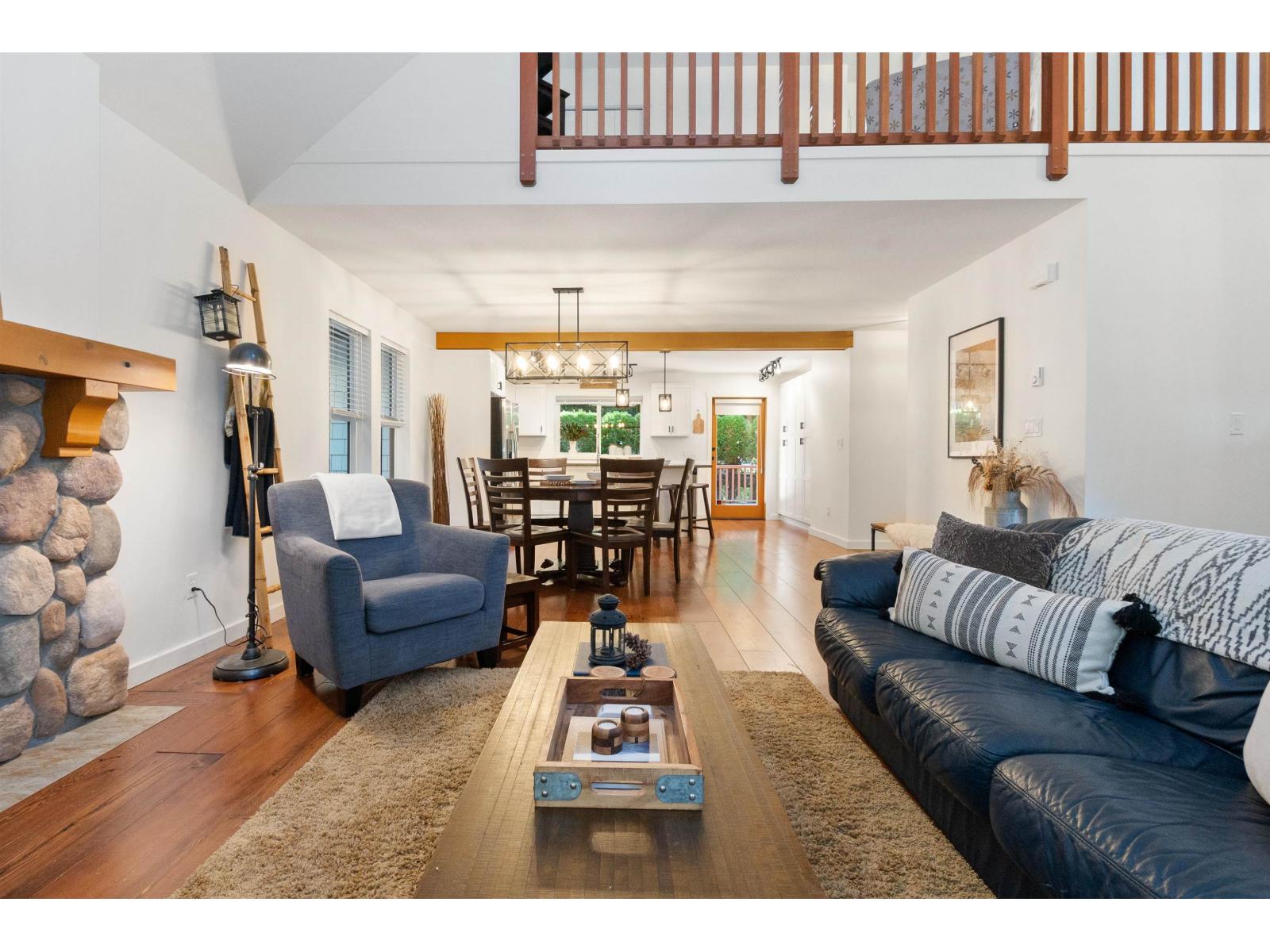 1825 MOSSY GREEN WAY|Cultus Lake South