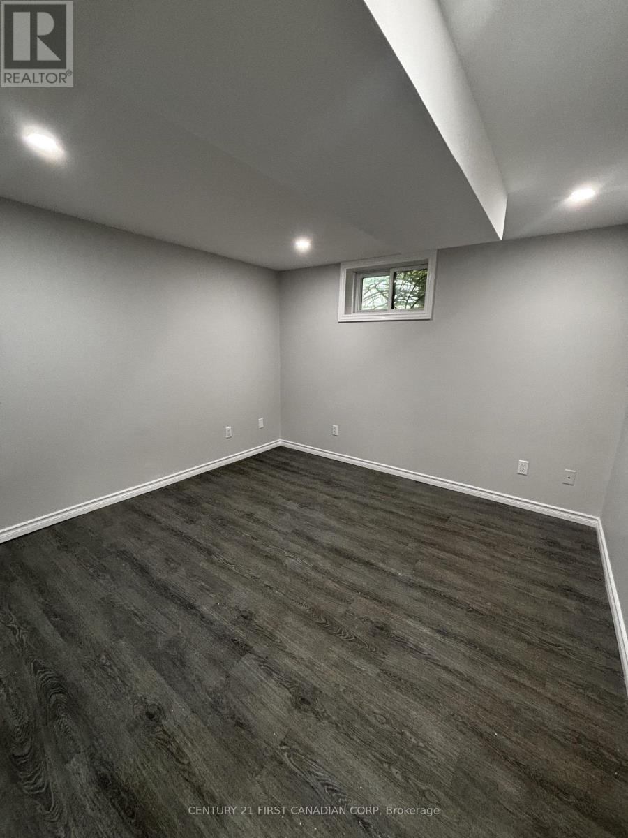 61 Wistow Street, London East, Ontario  N5Y 1C9 - Photo 27 - X13868442