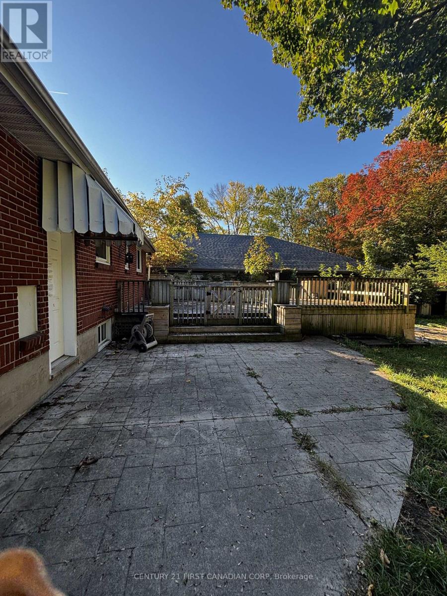 61 Wistow Street, London East, Ontario  N5Y 1C9 - Photo 8 - X13868442