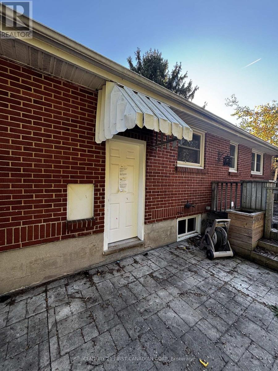 61 Wistow Street, London East, Ontario  N5Y 1C9 - Photo 9 - X13868442