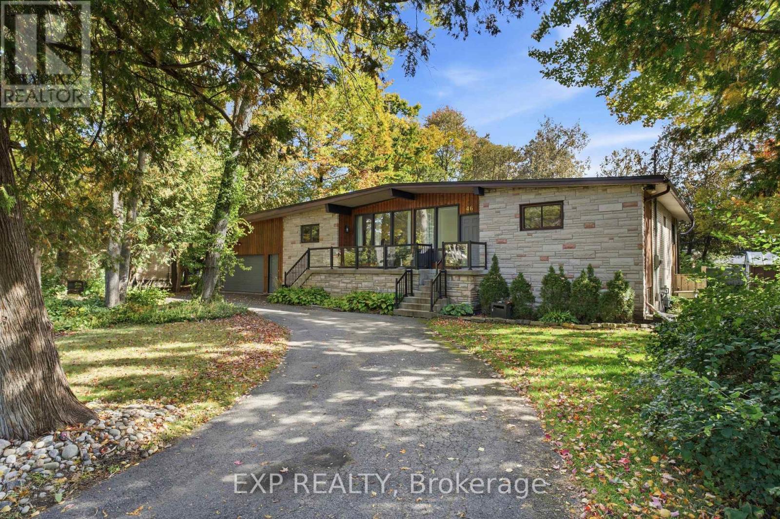46 AVONLEA ROAD, Ottawa, Ontario