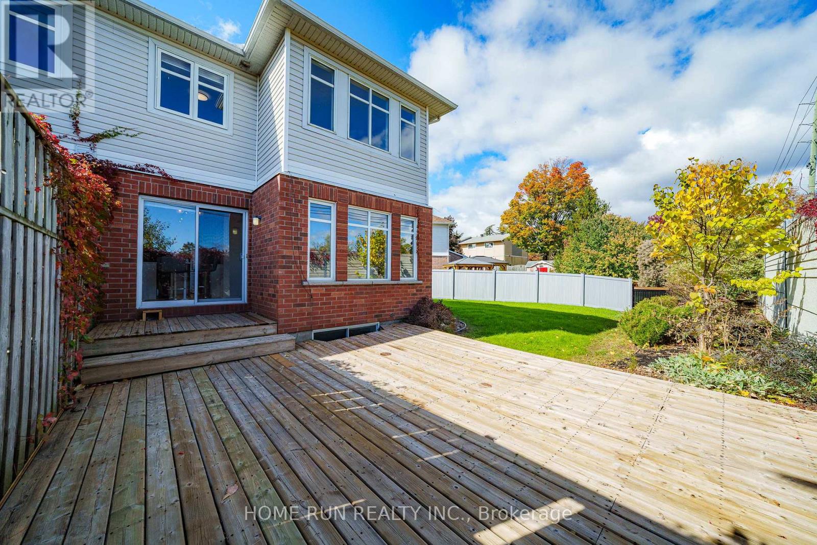 221 Royal Gala Private, Ottawa, Ontario  K1B 1C7 - Photo 6 - X13868396