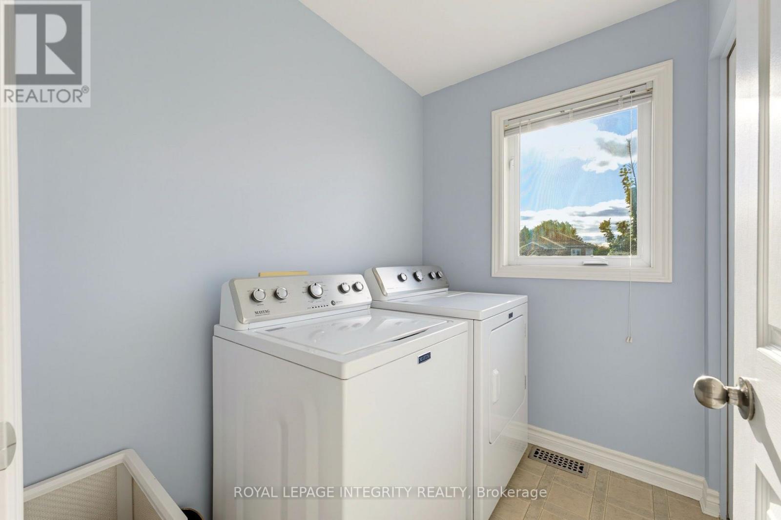 20 Merlin Street, Russell, Ontario  K0A 1W0 - Photo 28 - X13868488