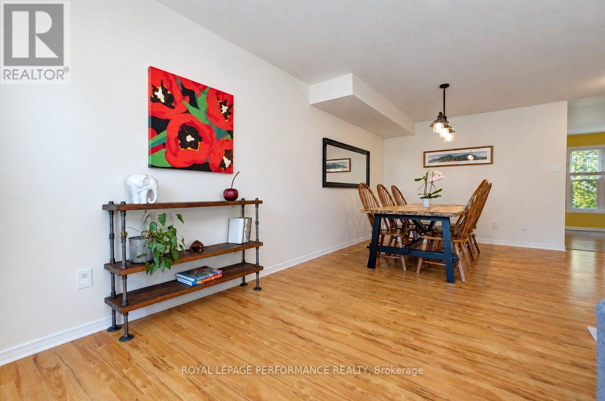 141 Arcola Private, Ottawa, Ontario  K1K 4W9 - Photo 14 - X13868512