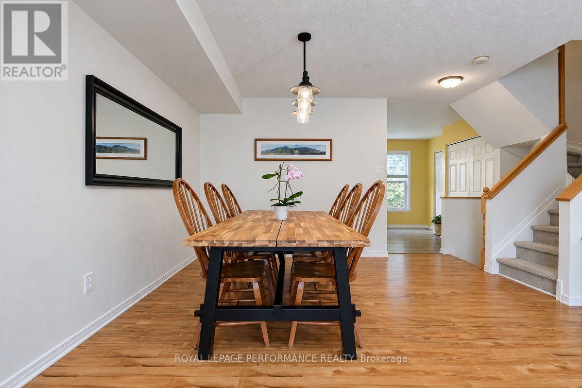 141 Arcola Private, Ottawa, Ontario  K1K 4W9 - Photo 15 - X13868512