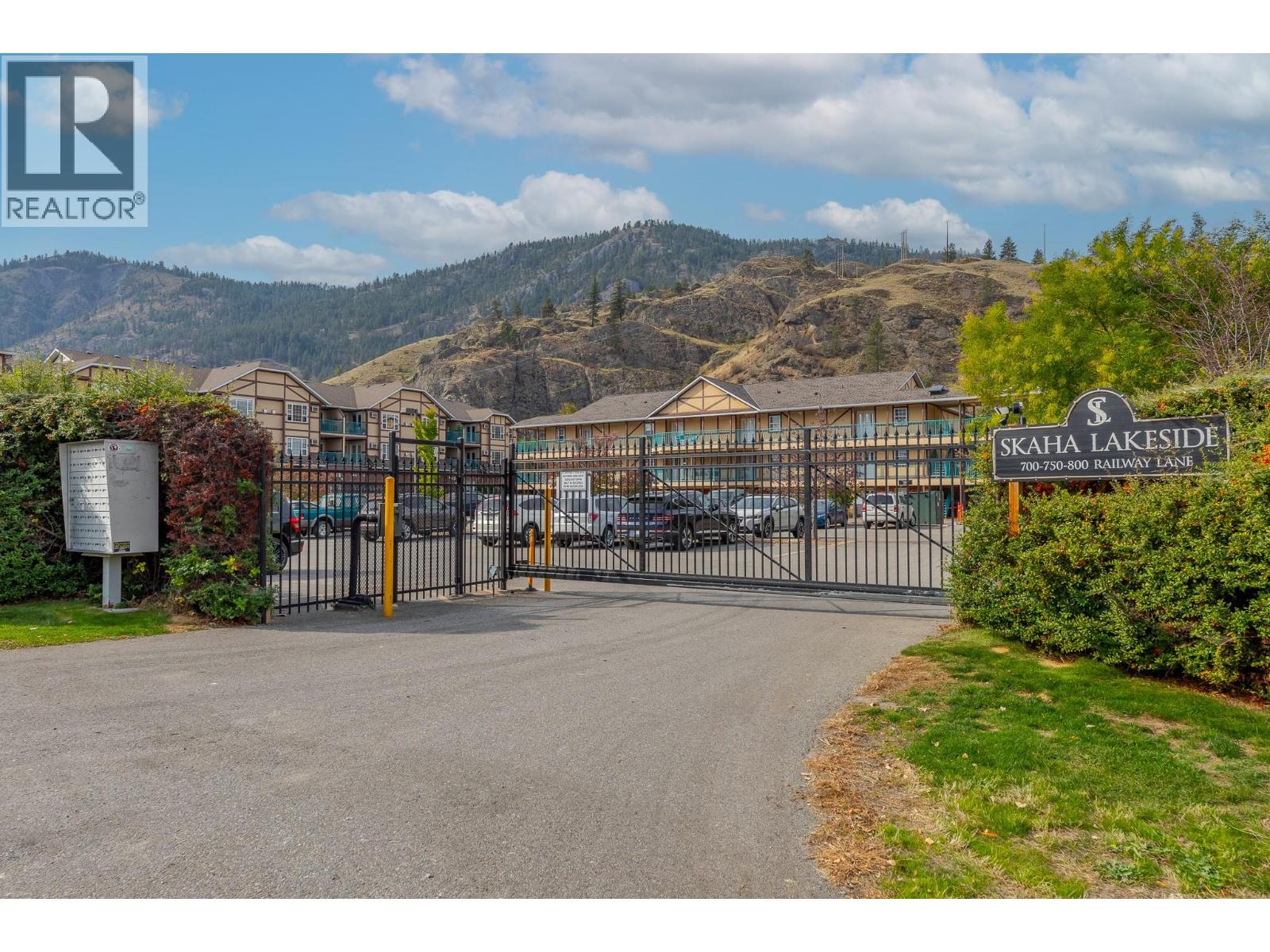 800 Railway Lane Unit# 2