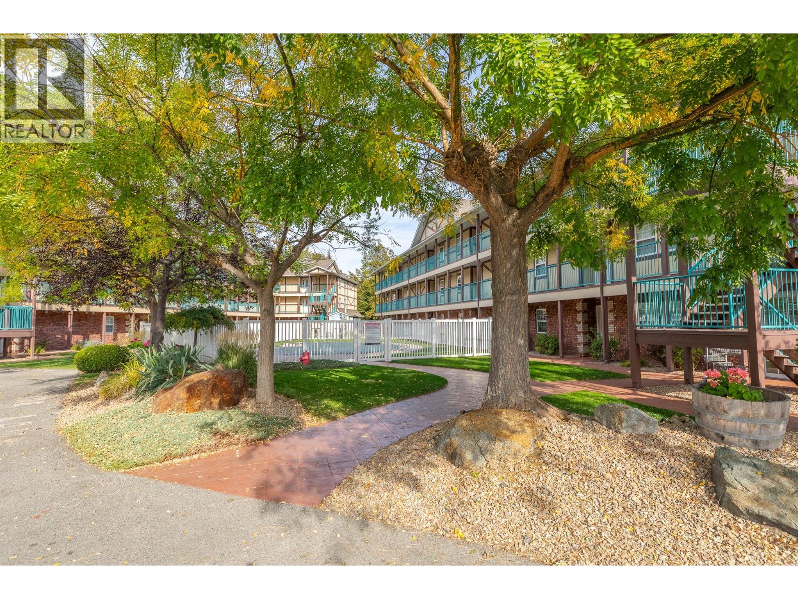 800 Railway Lane Unit# 2