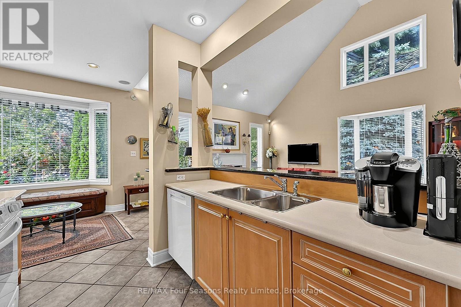 7 Callary Crescent, Collingwood, Ontario L9Y 4X9 - Photo 14 - S13868316