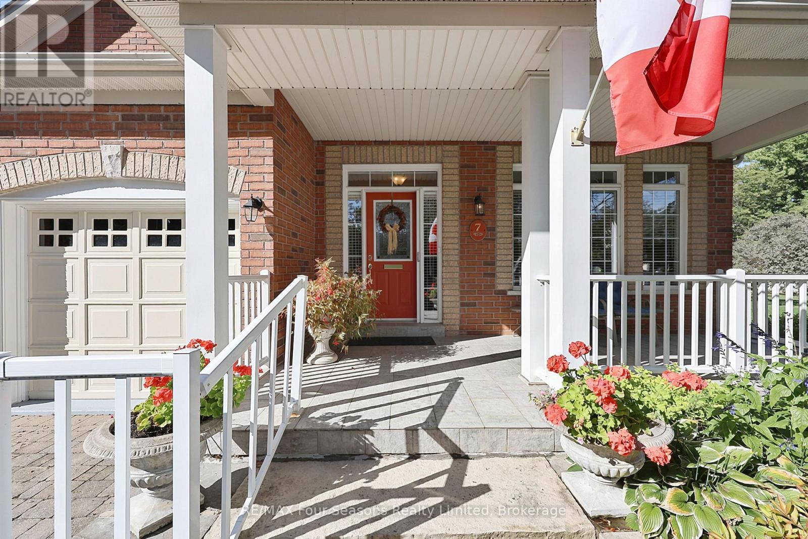 7 Callary Crescent, Collingwood, Ontario L9Y 4X9 - Photo 6 - S13868316