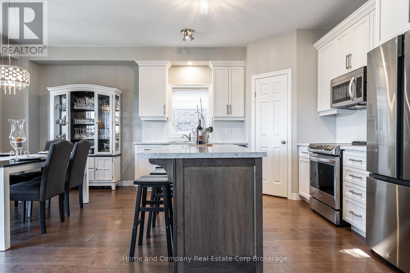 74 Ahrens Drive, Stratford, Ontario  N5A 0H6 - Photo 3 - X13868538