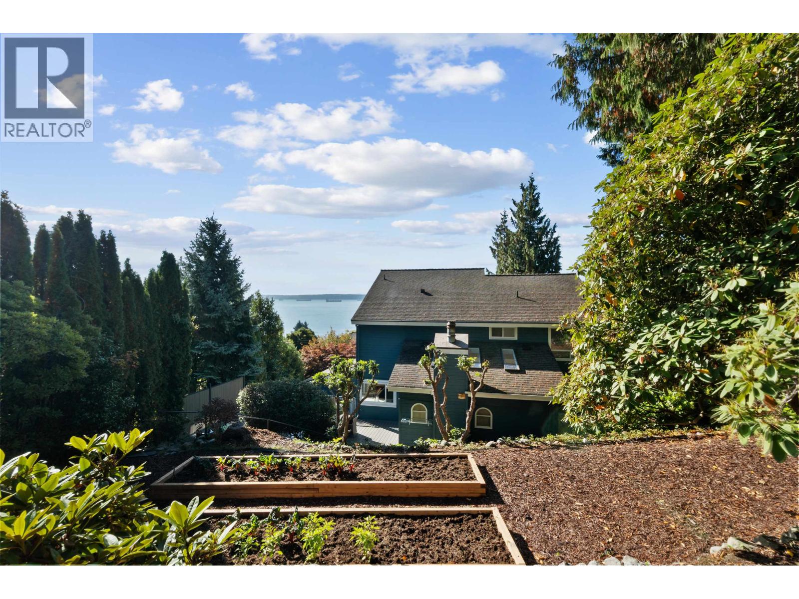 3381 Mathers Avenue, West Vancouver, British Columbia  V7V 2K6 - Photo 38 - R3172673