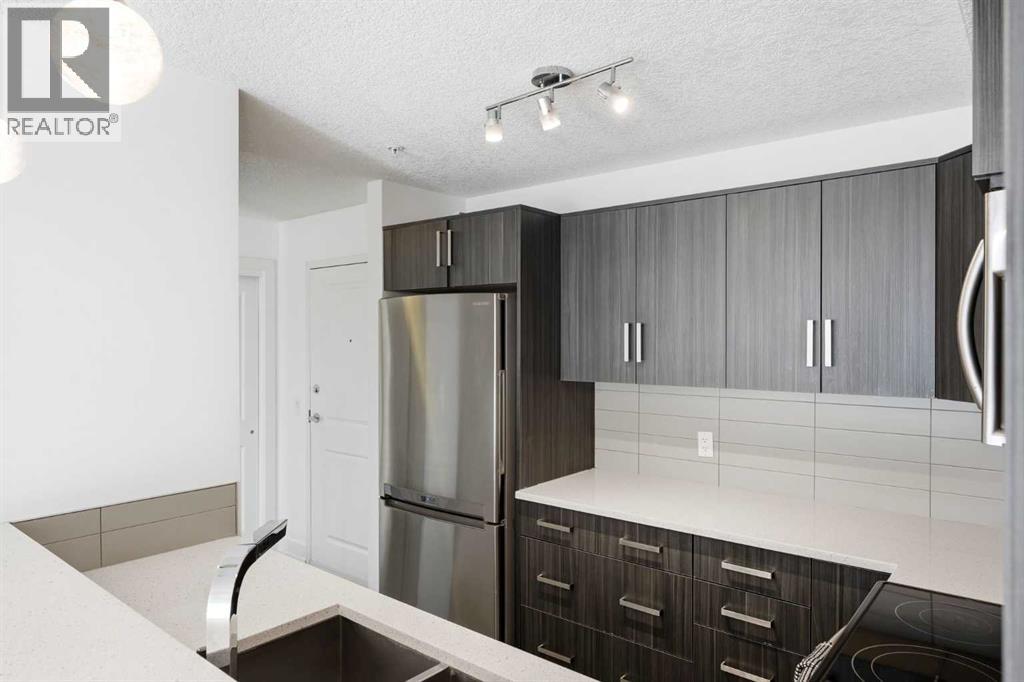 203, 611 Edmonton Trail NE, Calgary, Alberta  T2E 3J3 - Photo 6 - A2341443