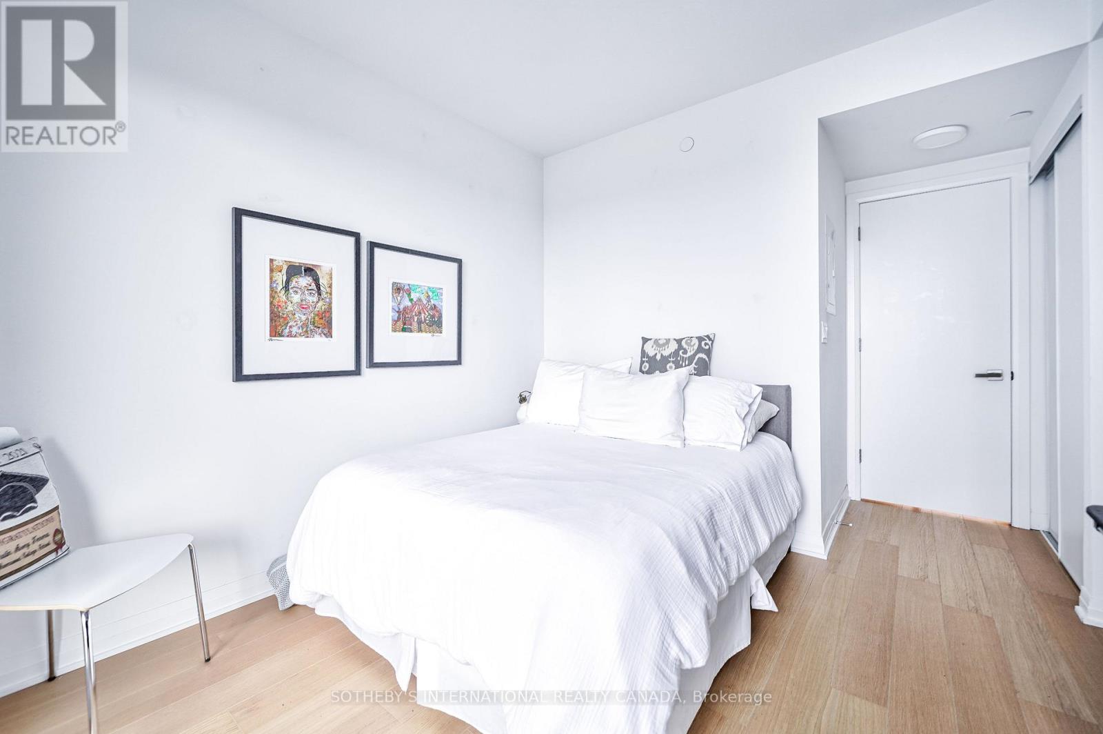 1402 - 99 Foxbar Road, Toronto, Ontario  M4V 0B2 - Photo 22 - C13868450