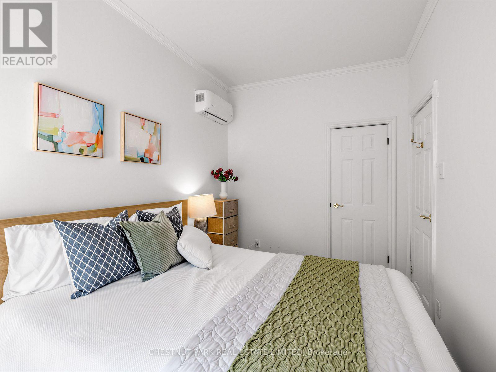 63 Alcorn Avenue, Toronto, Ontario  M4V 1E5 - Photo 23 - C13868462
