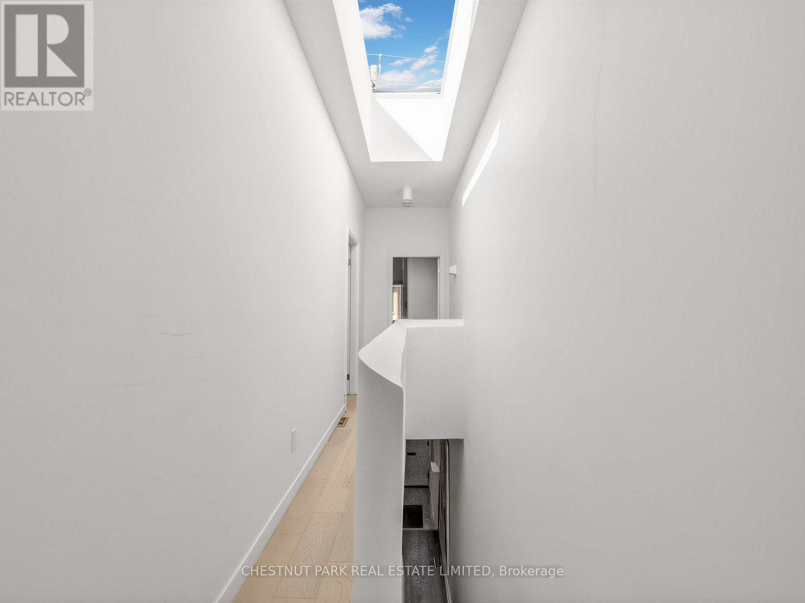 63 Alcorn Avenue, Toronto, Ontario  M4V 1E5 - Photo 24 - C13868462