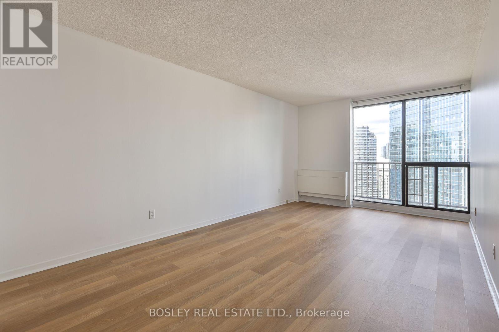 2825 - 33 Harbour Square, Toronto, Ontario  M5J 2Z6 - Photo 14 - C13868510