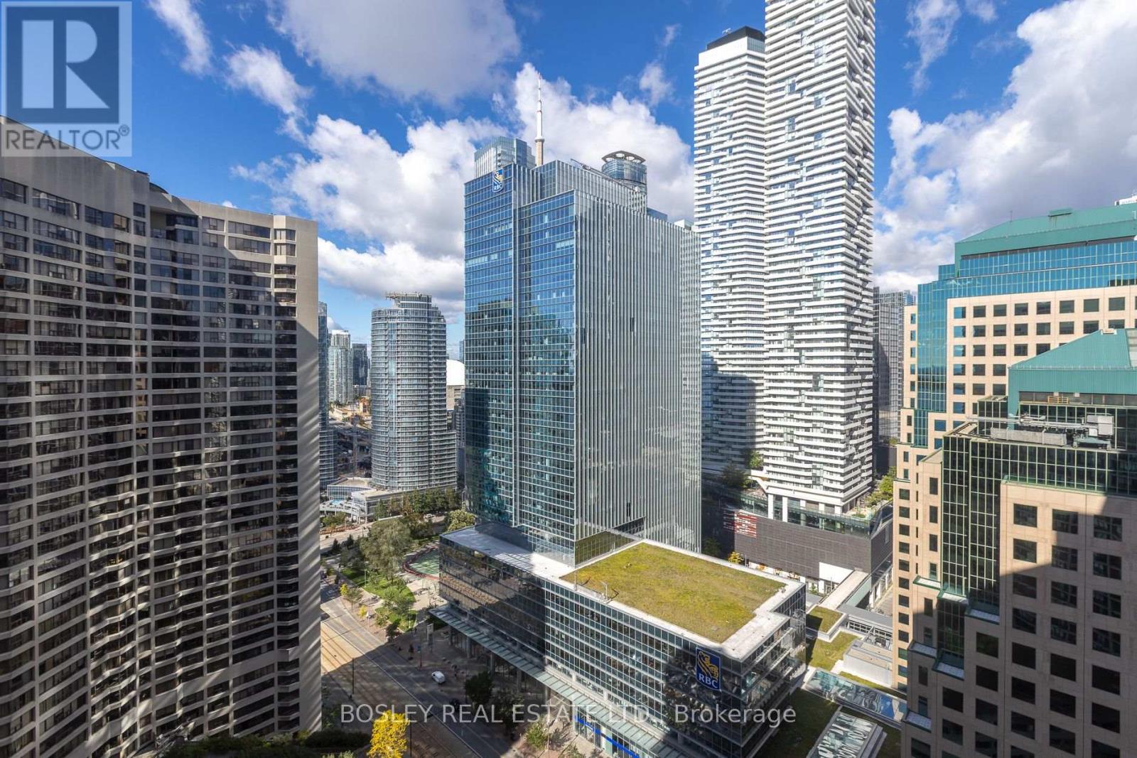 2825 - 33 Harbour Square, Toronto, Ontario  M5J 2Z6 - Photo 18 - C13868510