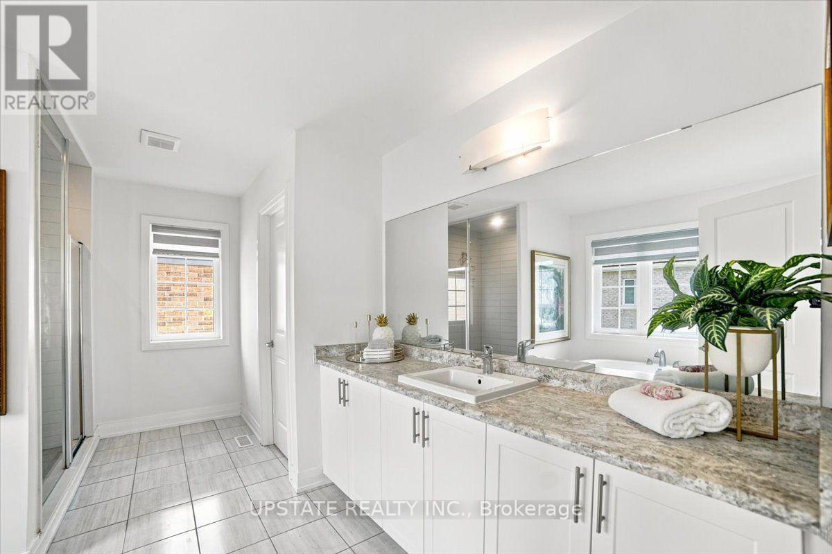 18 Blenheim Circle, Whitby, Ontario  L1P 0E2 - Photo 21 - E13868520