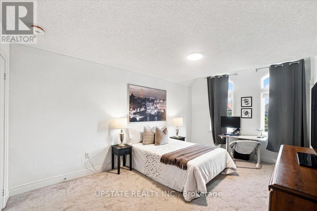 18 Blenheim Circle, Whitby, Ontario  L1P 0E2 - Photo 22 - E13868520
