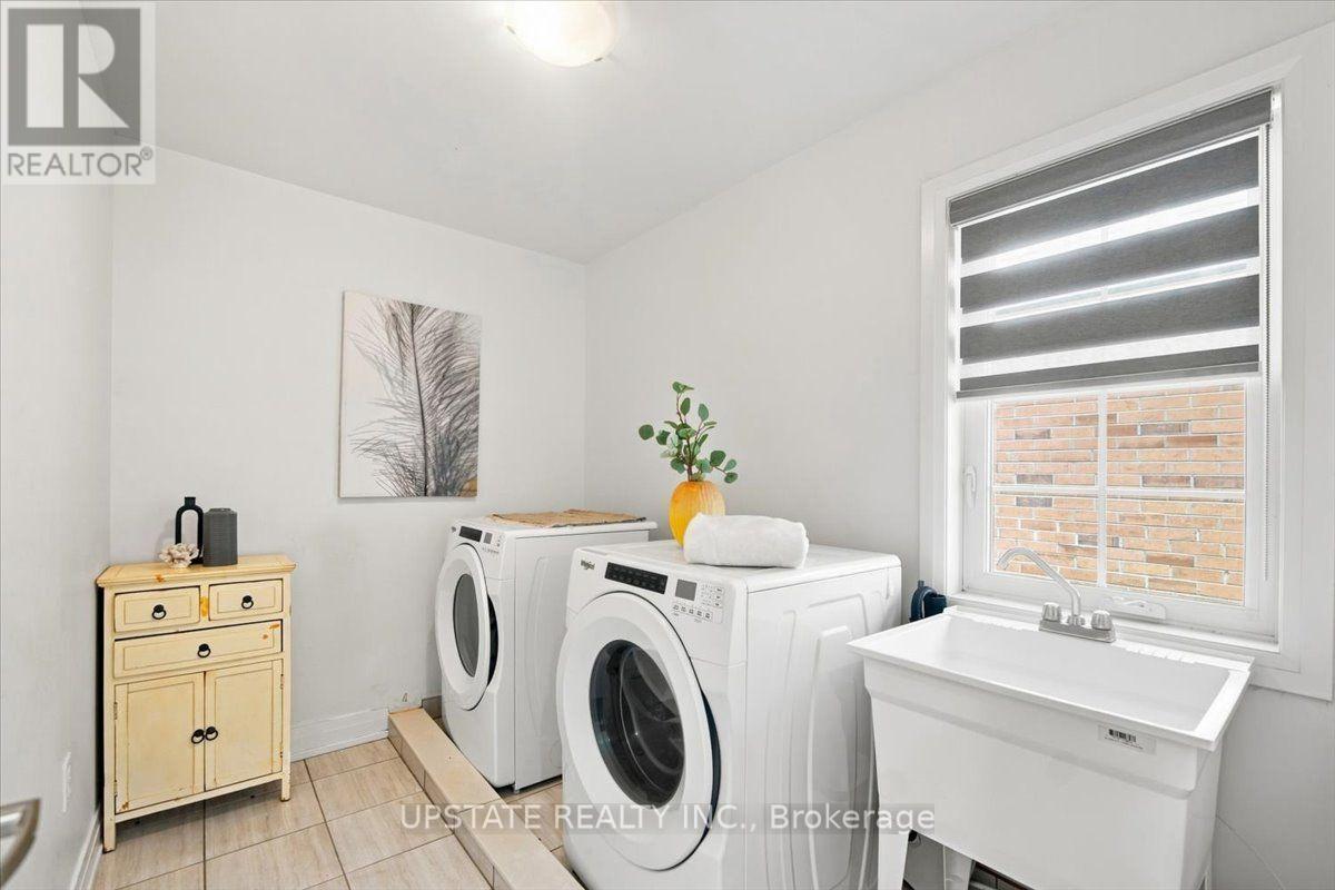 18 Blenheim Circle, Whitby, Ontario  L1P 0E2 - Photo 30 - E13868520
