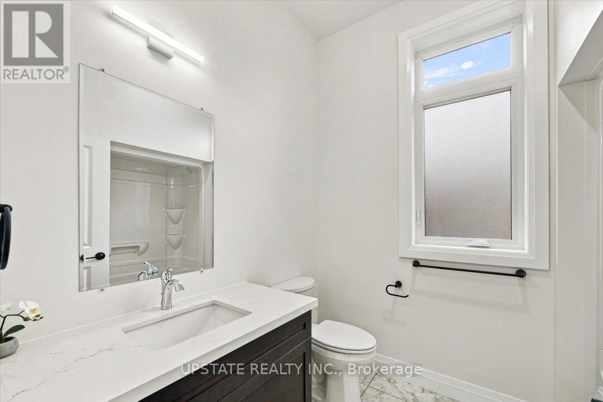 18 Blenheim Circle, Whitby, Ontario  L1P 0E2 - Photo 39 - E13868520
