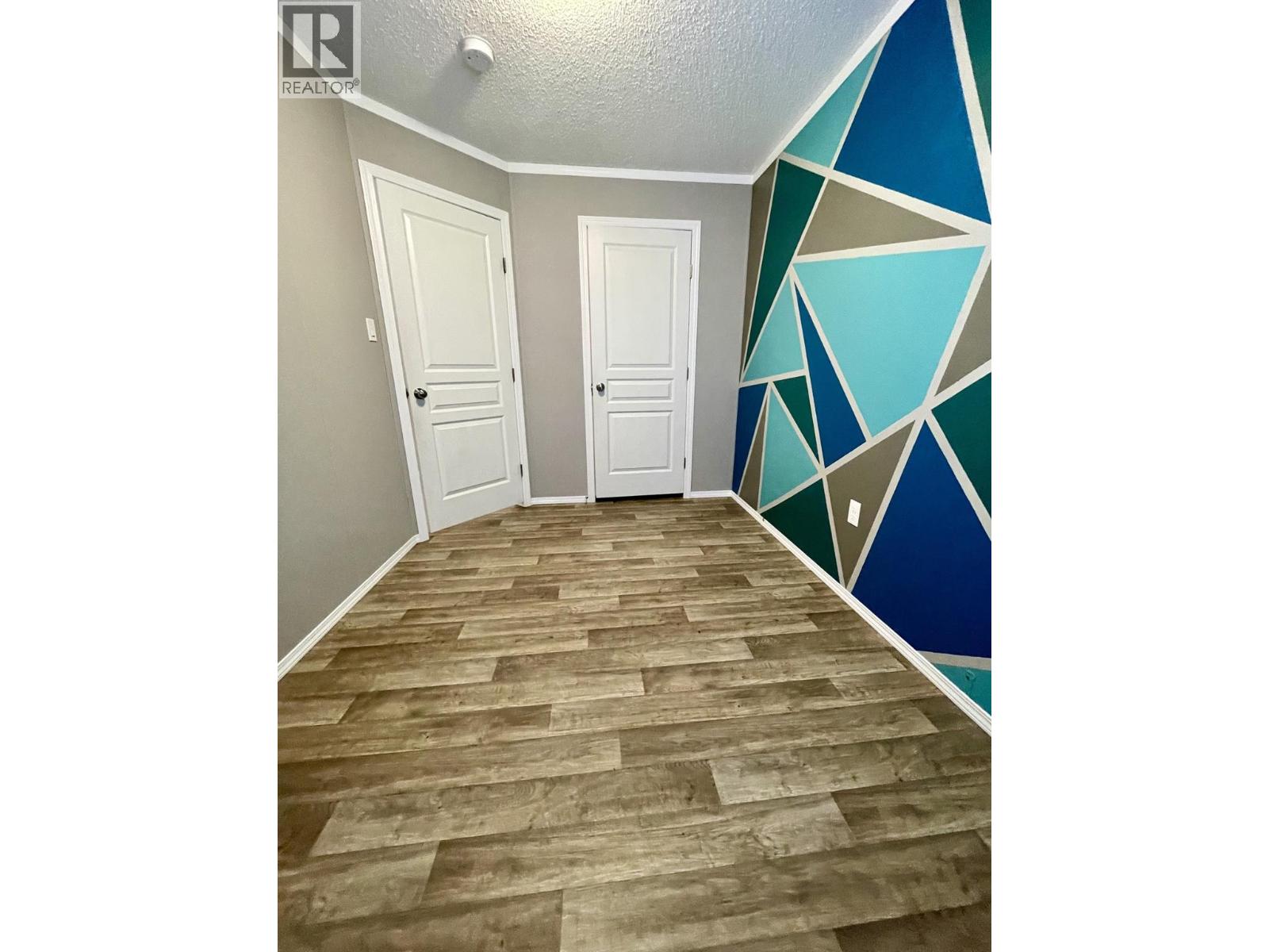 100 Aspen Drive Unit# 116