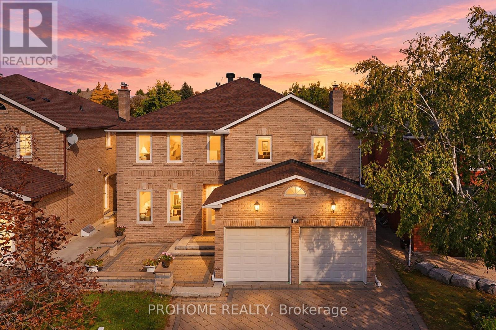 75 SOMERSET CRESCENT, Richmond Hill, Ontario