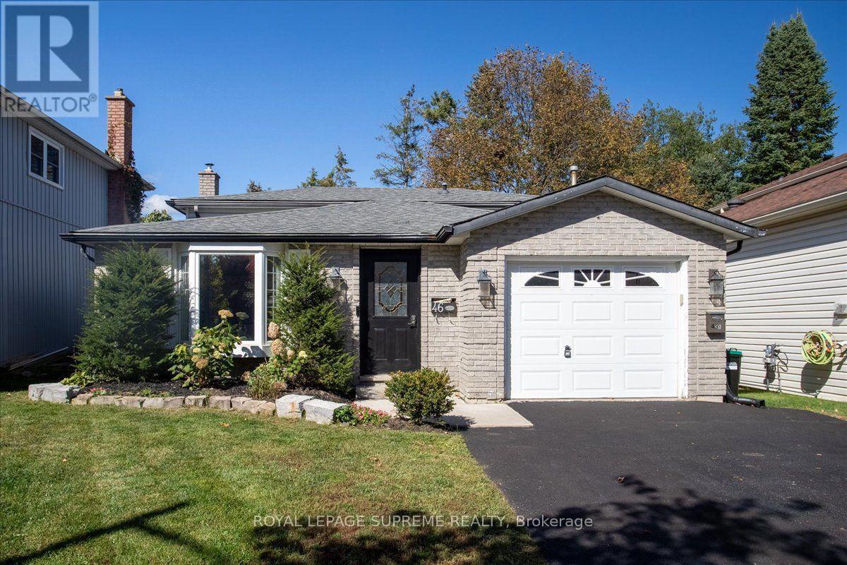 Upper - 46 Ridgeway Avenue, Barrie (Allandale Heights), Ontario  L4N 5L2 - Photo 1 - S13868324