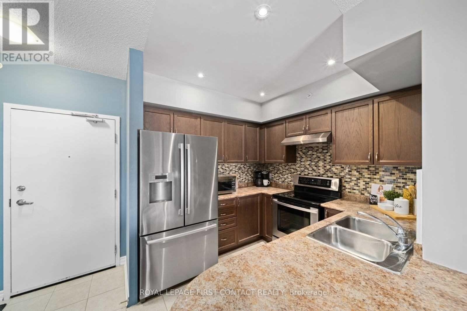 410 - 39 Ferndale Drive S, Barrie (Ardagh), Ontario  L4N 5T5 - Photo 2 - S13868346