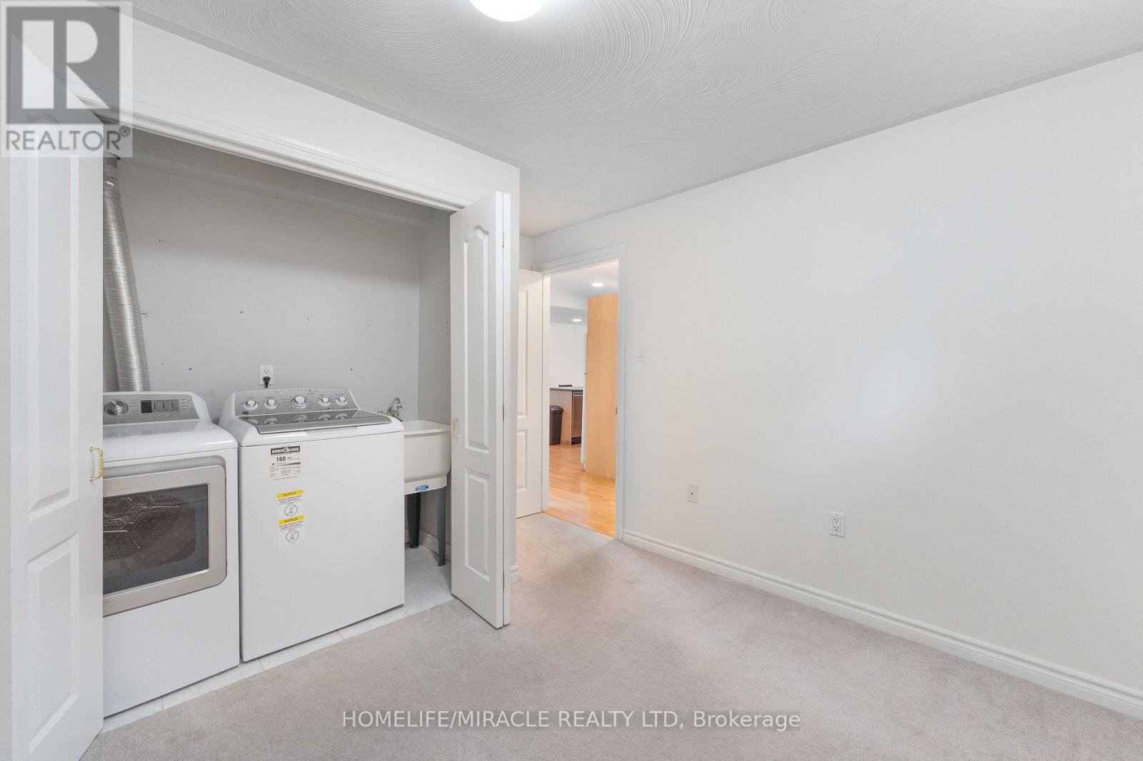 30 Dove Crescent, Barrie (Ardagh), Ontario  L4N 7Z3 - Photo 35 - S13868468