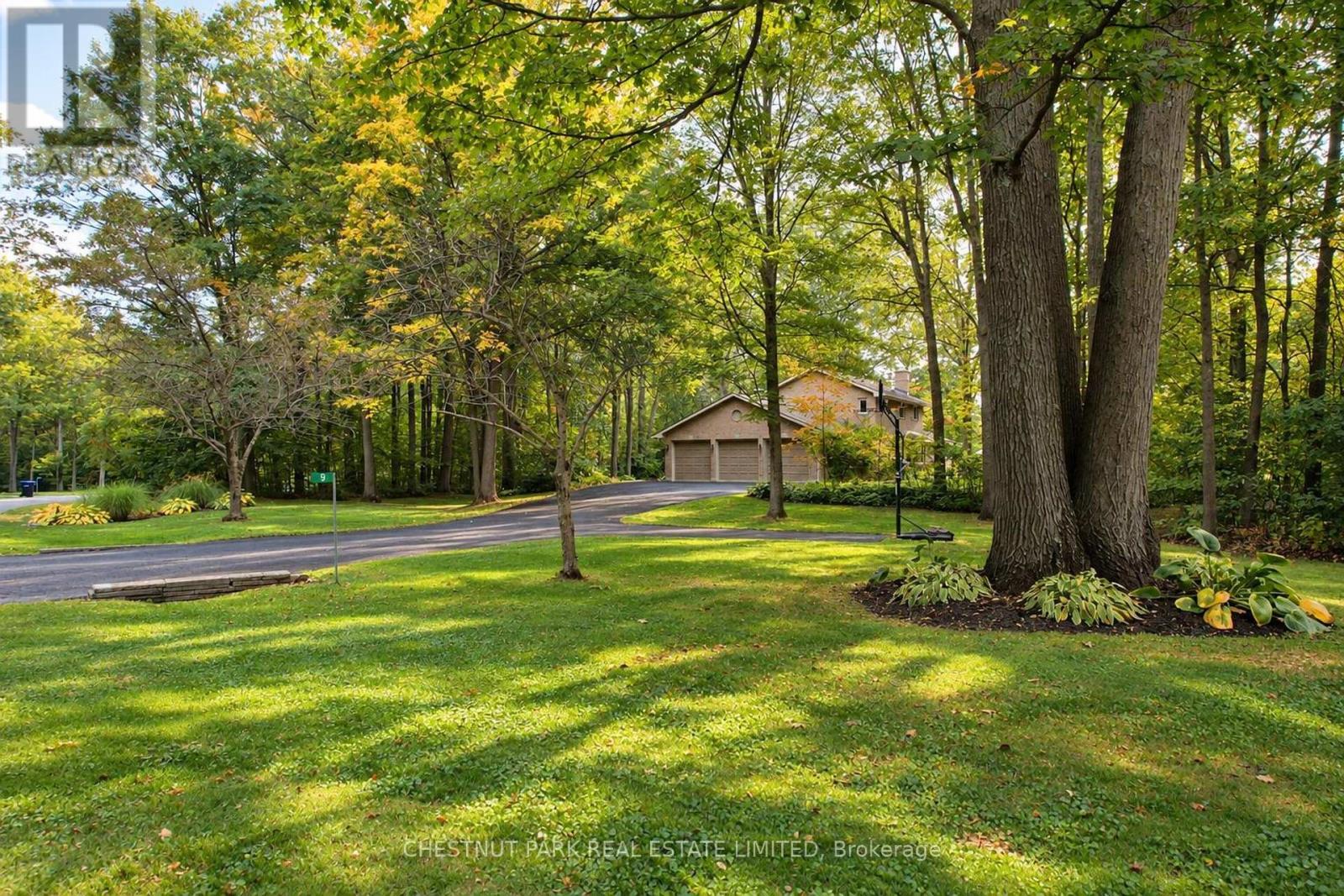 9 MILLS CIRCLE, Springwater, Ontario