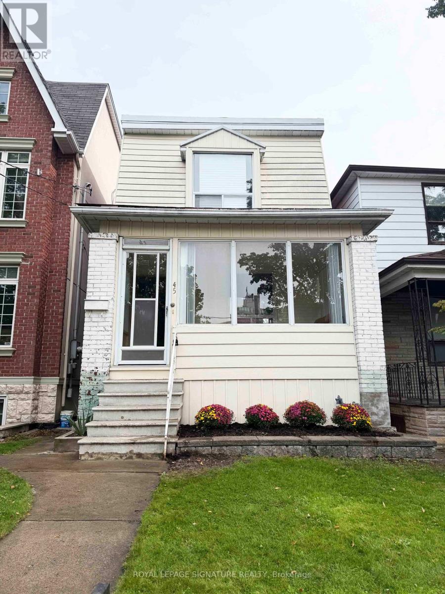 45 EATON AVENUE, Toronto, Ontario