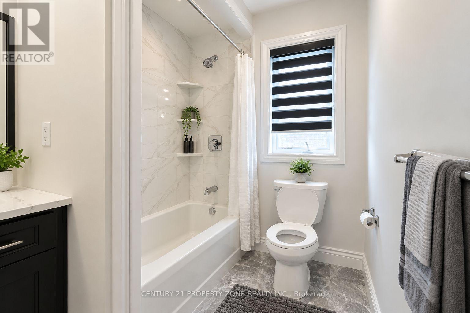 43 Minnock Street, Caledon, Ontario  L7C 4K9 - Photo 8 - W13868242