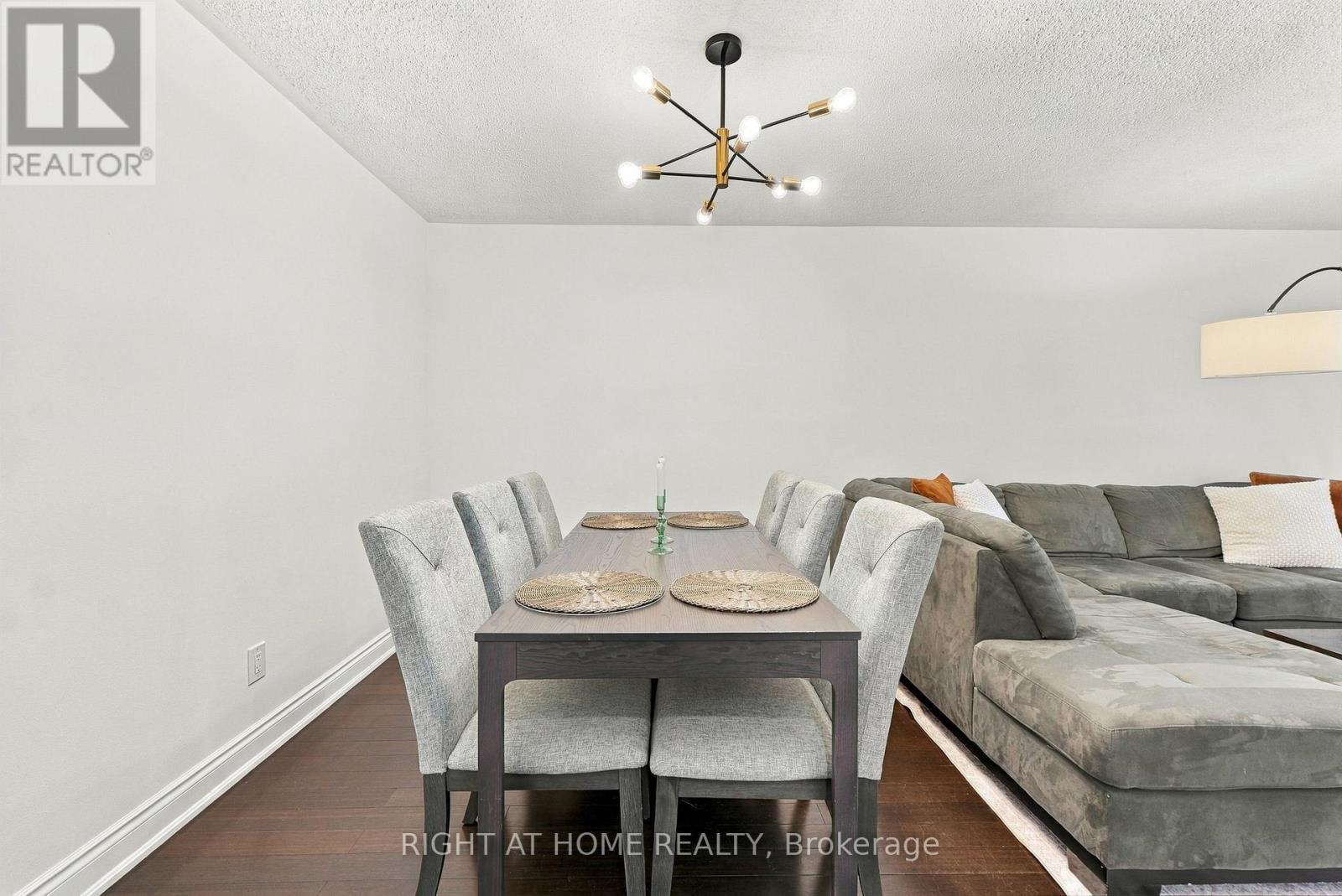 1963 Carrera Lane, Mississauga, Ontario  L5J 1C6 - Photo 14 - W13868314